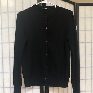 100 % Cashmere Uniqlo Black Women's Cardigan Sweater